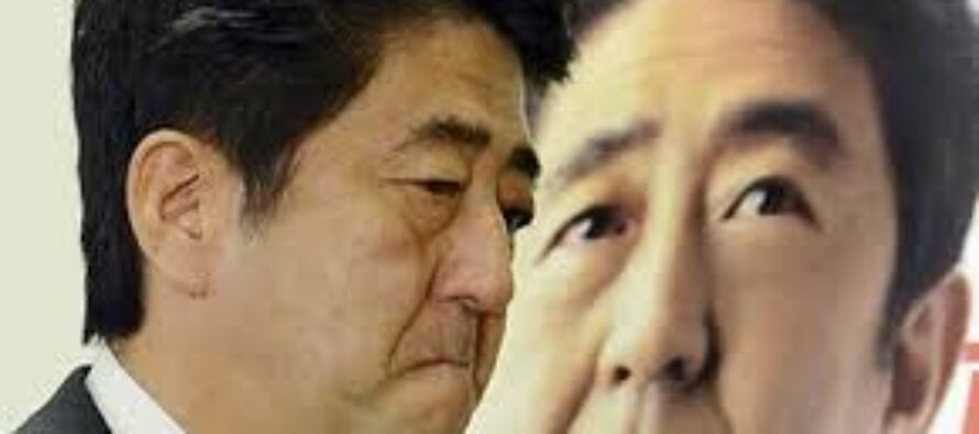 Abe vince le elezioni ma volano le astensioni “Ora stop alla recessione”