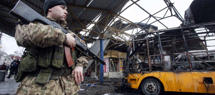 Ucraina, dal 15 il «cessate il fuoco». Ma la tregua resta armata