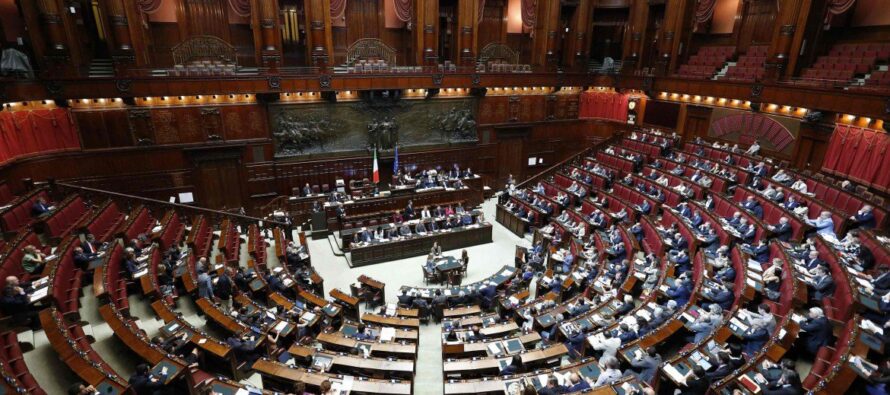 Italicum, un voto per la Costituzione