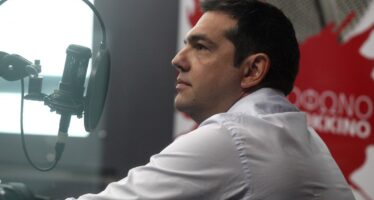 Axe­los (Syriza): «Tsipras è stato troppo idealista»