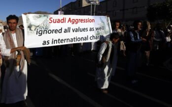 Riyadh risparmia al Qaeda e bombarda gli ospedali