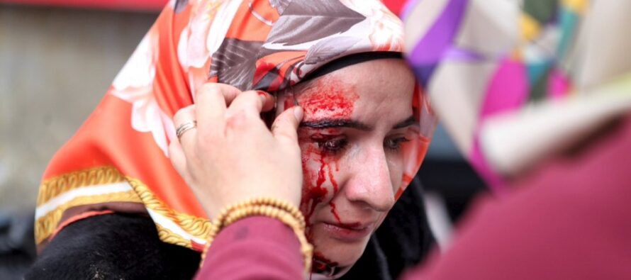 Turchia, lacrimogeni sulla stampa