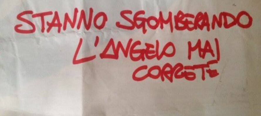 Roma, avanti si sgombera. Il Comune chiude l’Angelo Mai a sua insaputa