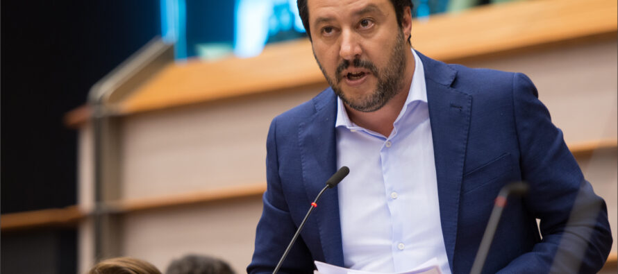 Il primo attacco di Salvini ministro è contro i migranti