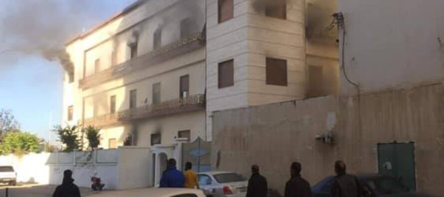 Attentato kamikaze a Tripoli, grave falla nella sicurezza