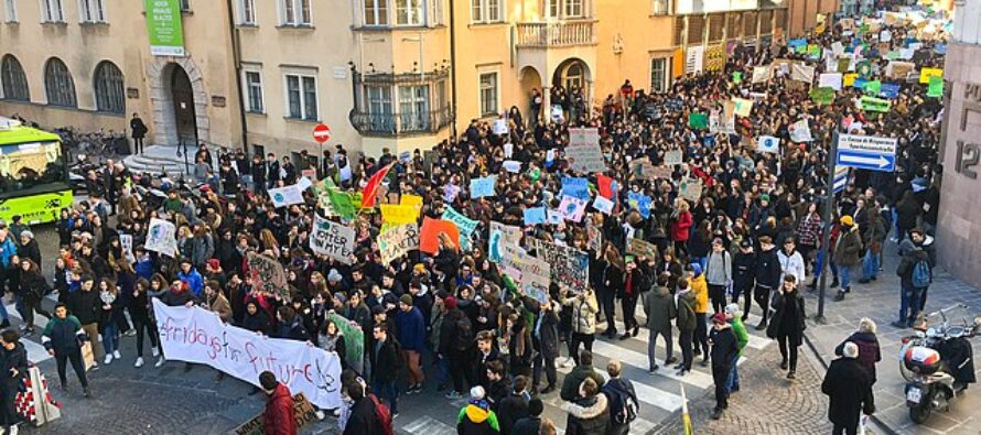 Appello di 12.000 scienziati: «Stiamo con gli attivisti del clima, senza se e senza ma»