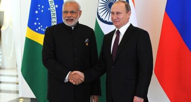 Samarcanda. Putin a Modi: «Vogliamo che la guerra il prima possibile»